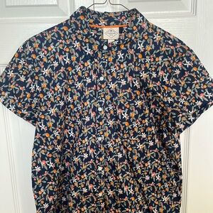 St. John's Bay Navy Floral Men's Shirt